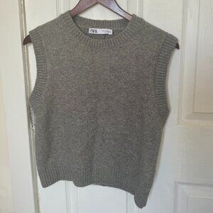 Soft Grey Knit Zara Vest